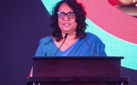 பிள்ளைகளை தொழில்நுட்பத்திலிருந்து விலக்கி வைப்பது நமது பொறுப்பல்ல - பெரியோர்களுக்கு அறிவுரை கூறுகிறார் பிரதமர் ஹரிணி