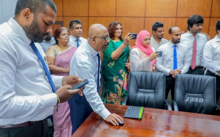 Minister Sunil Kumara Gamage Launches Official Website of Sri Lanka Sports Journalists Association