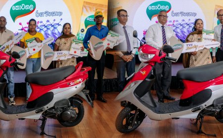 கொட்டகல கஹட்ட ரச வாசனா 2025 ஊக்குவிப்புத் திட்டத்தில் 5 அதிர்ஷ்டசாலி வெற்றியாளர்களுக்கு ஸ்கூட்டர்கள் வழங்கி கௌரவிப்பு